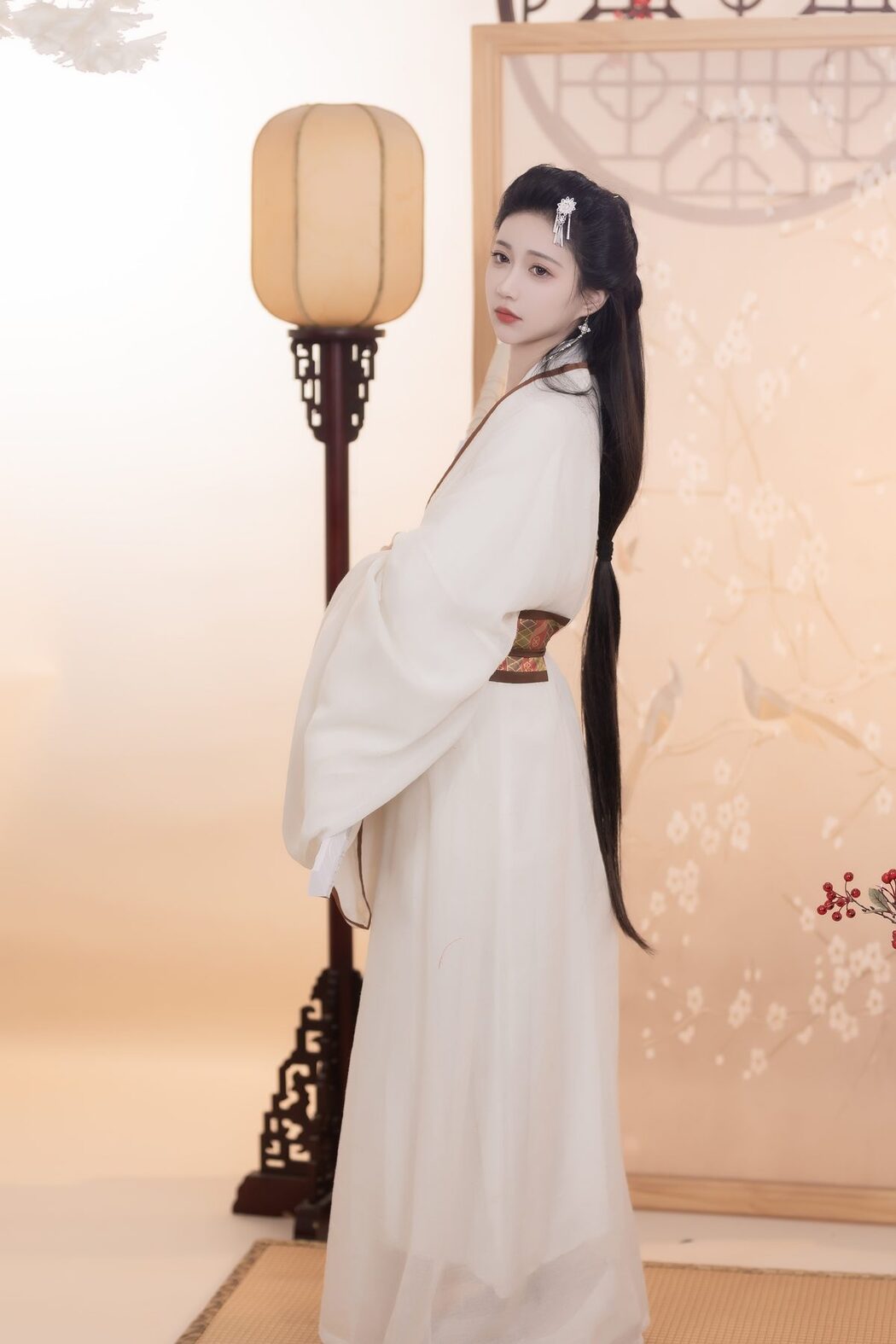 YiTuYu艺图语 Vol.5924 Qi Luo Sheng De Xiao Su Su