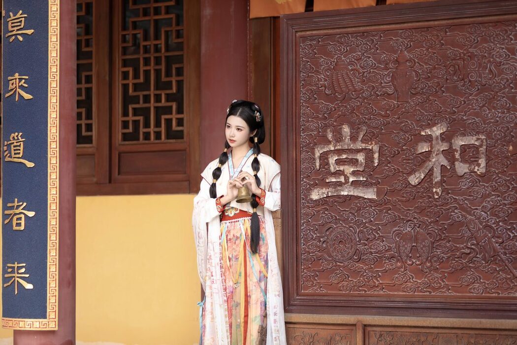 YiTuYu艺图语 Vol.5921 Lsababe