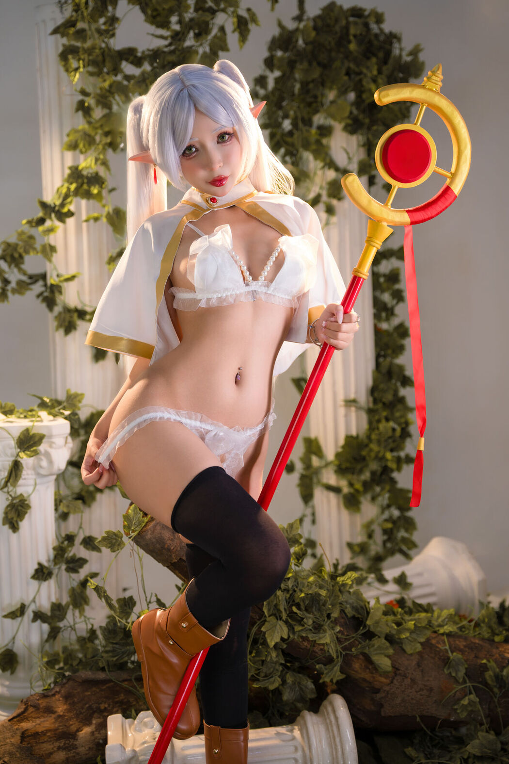 Coser@UmekoJ &#8211; 葬送的芙莉莲 Part01 (57P &#8211; 6V)