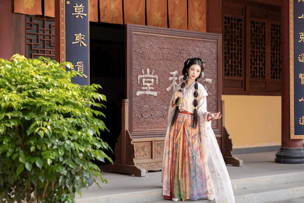 YiTuYu艺图语 Vol.5921 Lsababe