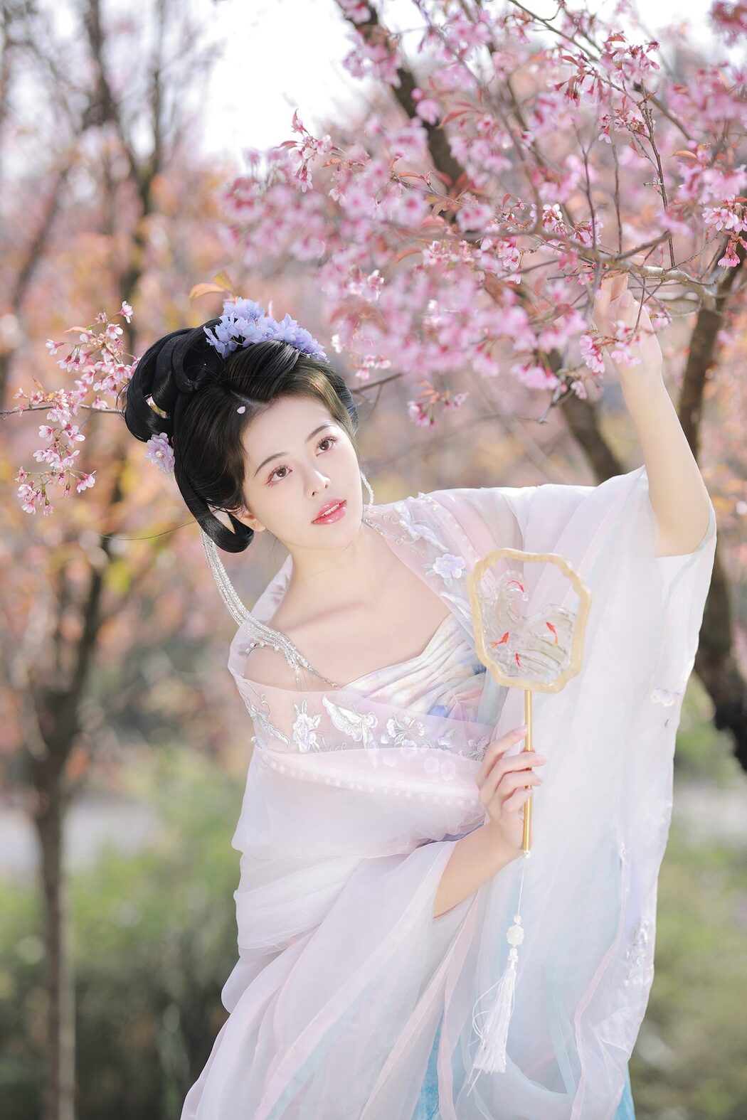 YiTuYu艺图语 Vol.5908 Gua Zao Xiao Yang