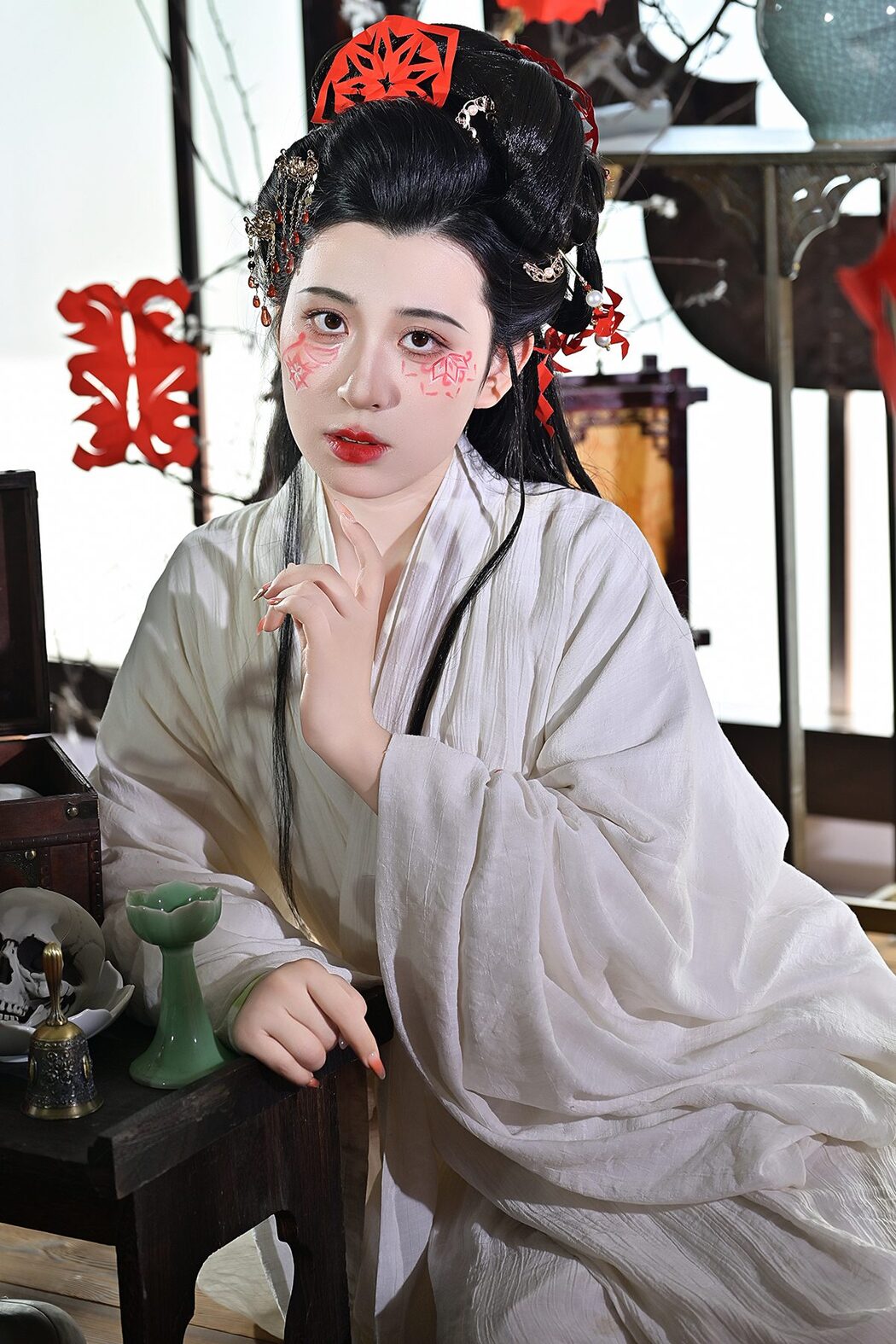 YiTuYu艺图语 Vol.5944 Qing Ru Ginny Cover Photo