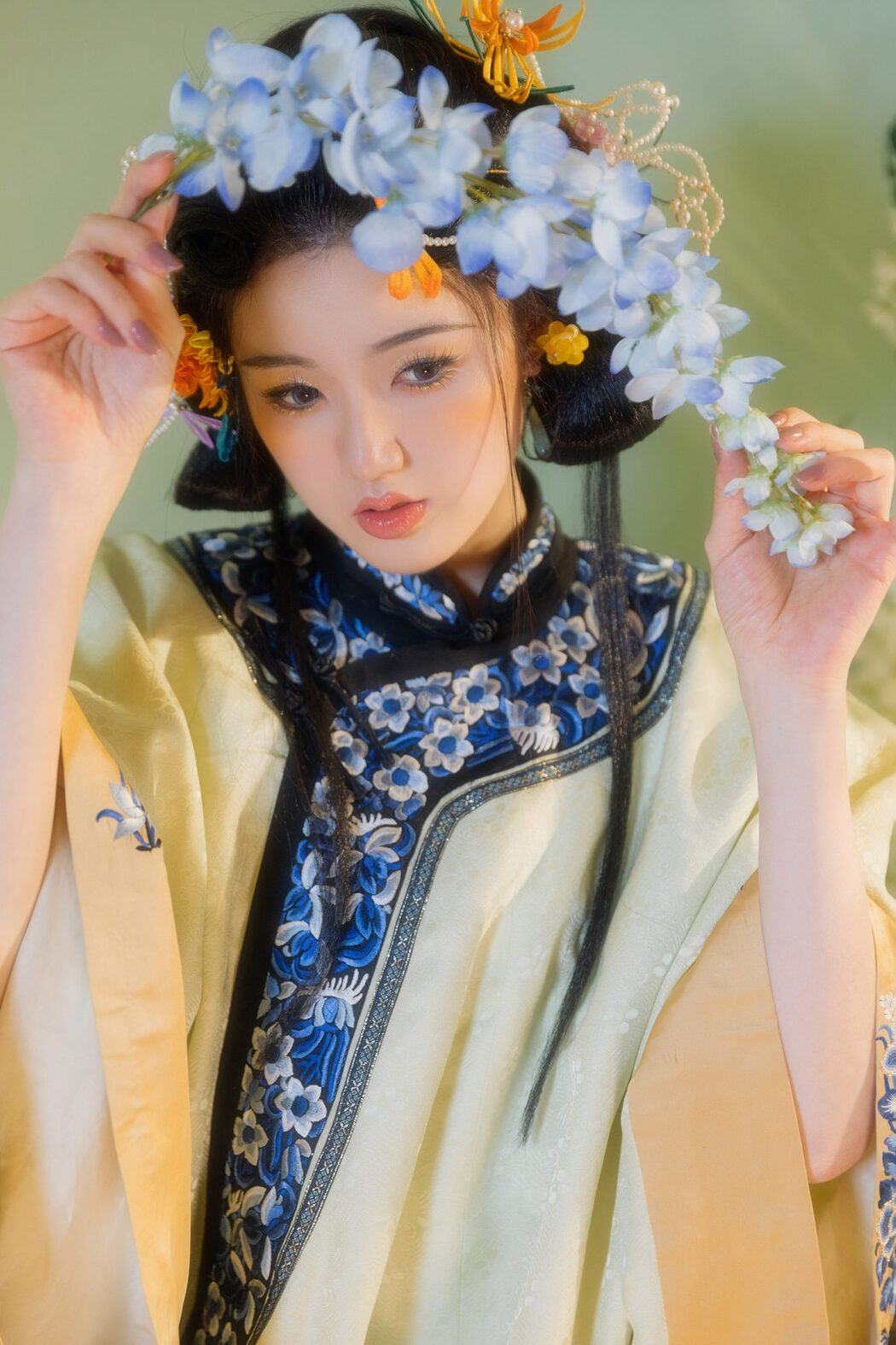 YiTuYu艺图语 Vol.5930 Yu Han
