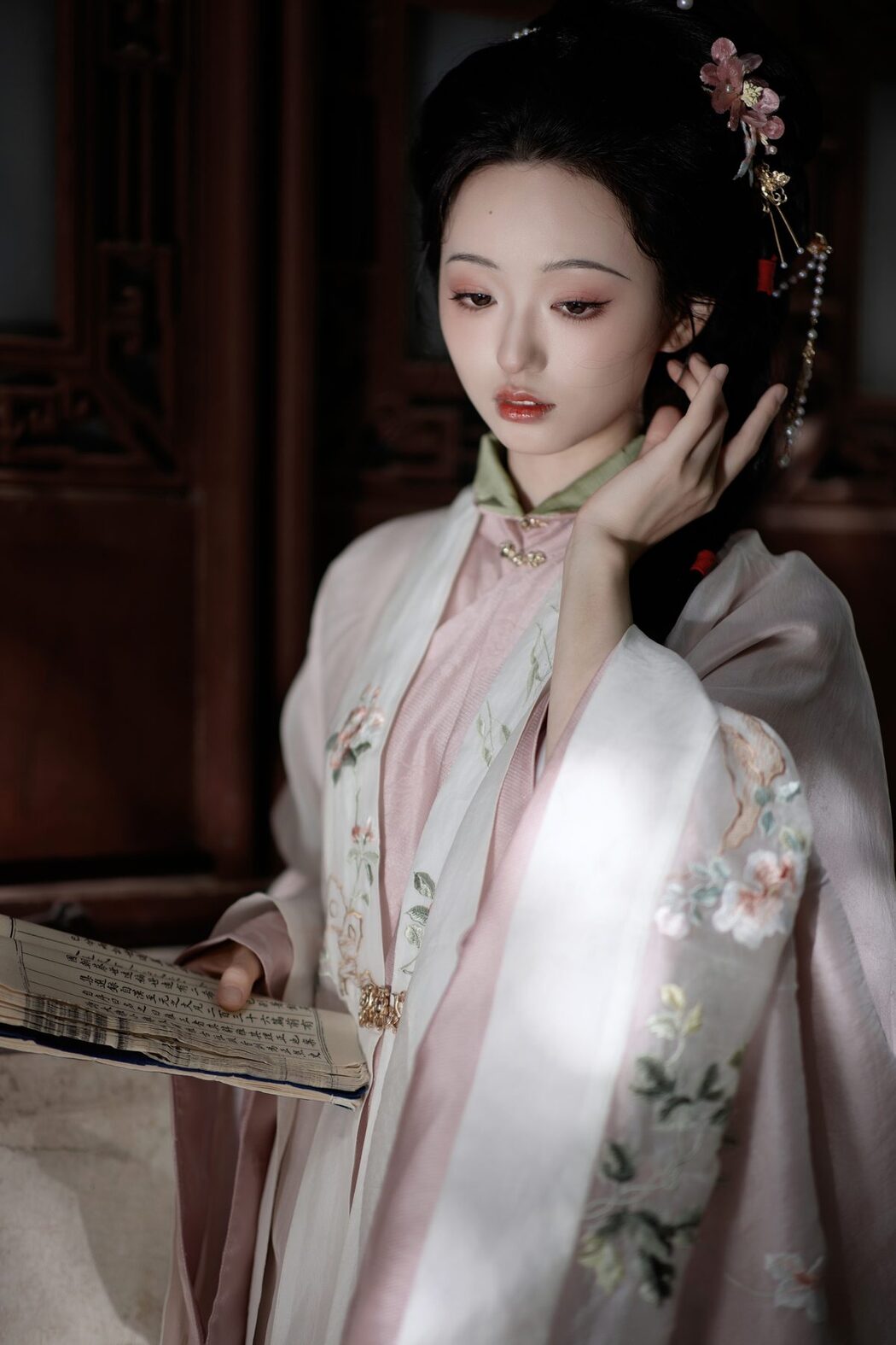 YiTuYu艺图语 Vol.5923 Xiao Yang Ai Gan Fan
