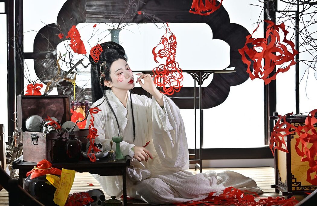 YiTuYu艺图语 Vol.5944 Qing Ru Ginny