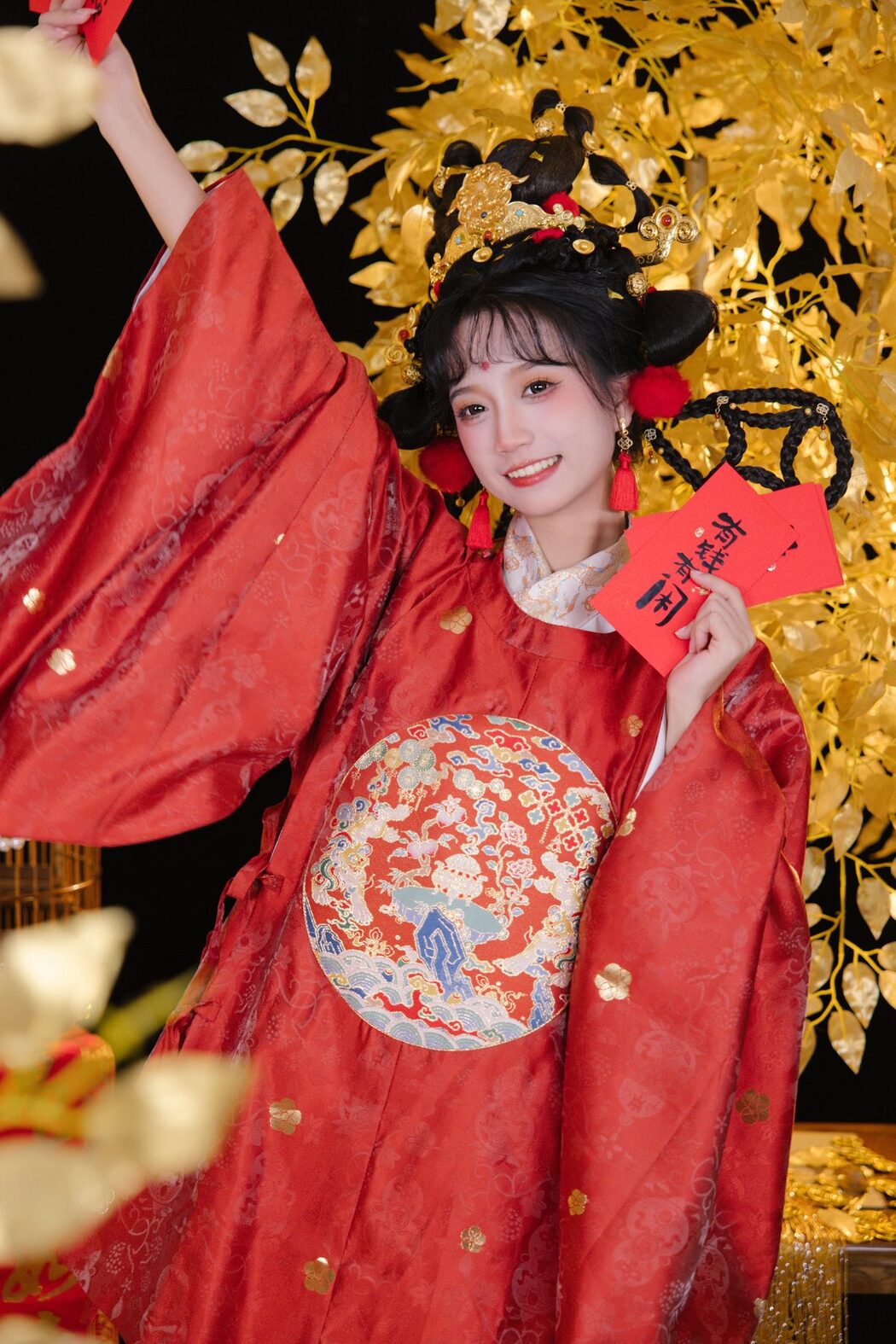 YiTuYu艺图语 Vol.6086 Xiao Yang Zai Chi Le Ma