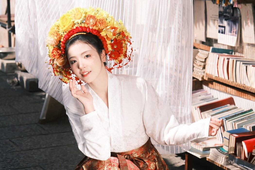 YiTuYu艺图语 Vol.6065 Mo Lu