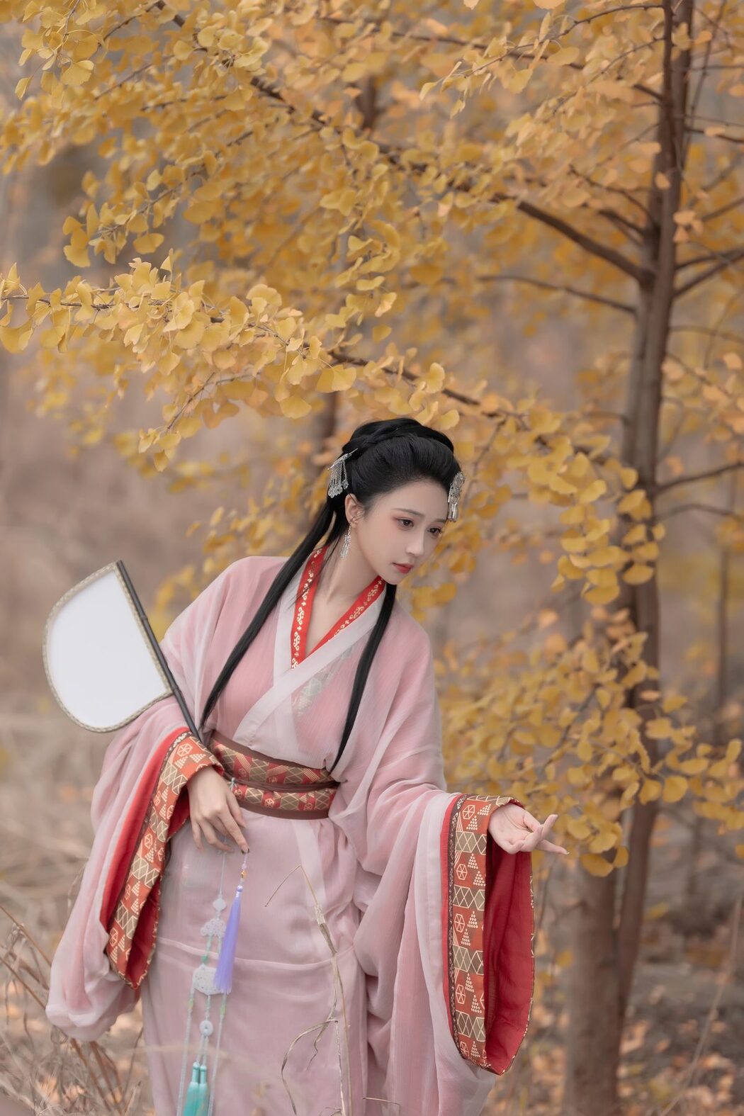 YiTuYu艺图语 Vol.5988 Qi Luo Sheng De Xiao Su Su