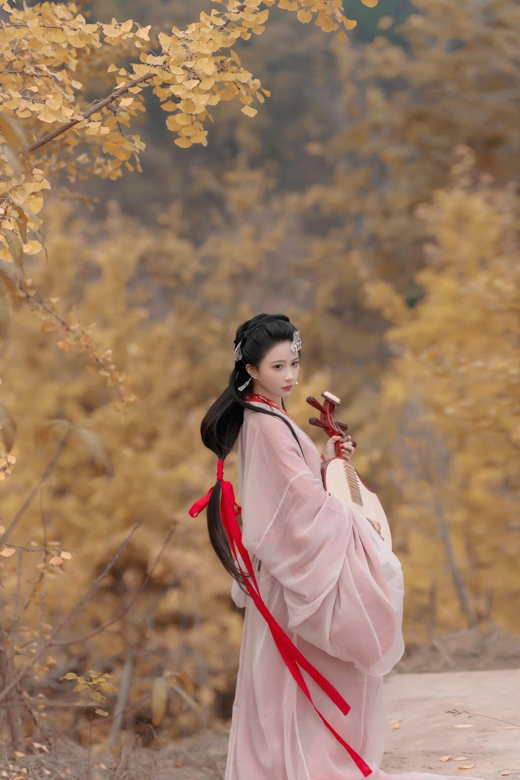 YiTuYu艺图语 Vol.5988 Qi Luo Sheng De Xiao Su Su