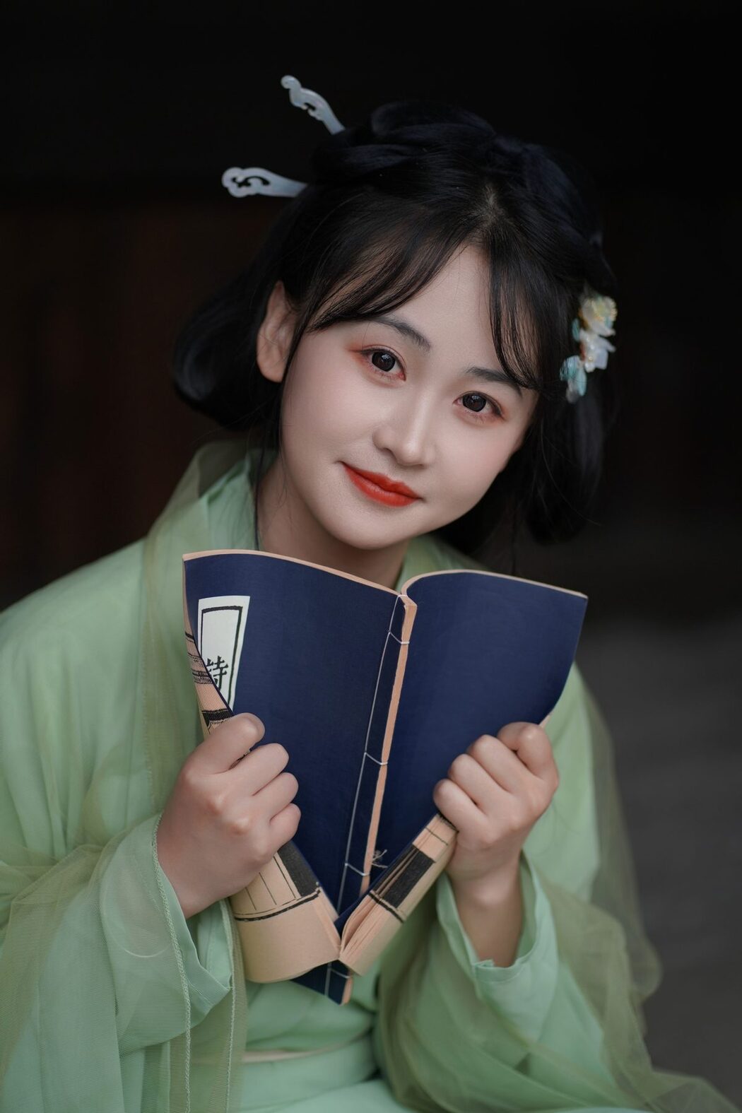 YiTuYu艺图语 Vol.6061 Jiao Yi Zhi Sui Sui