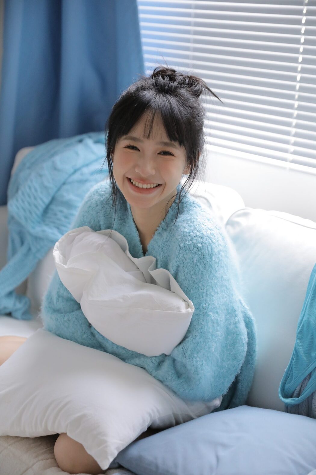 YiTuYu艺图语 Vol.6083 Kuai Le Su Su