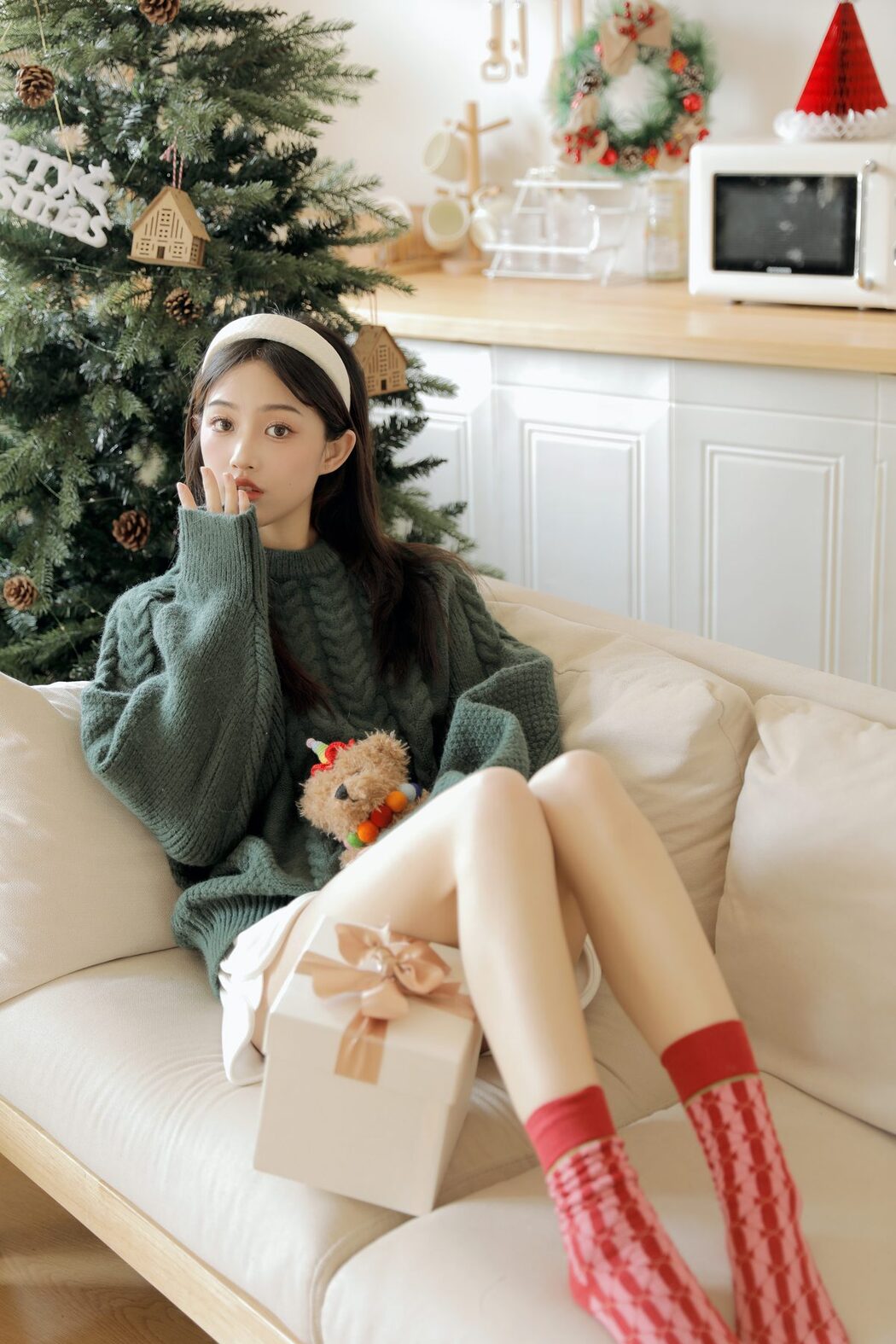 YiTuYu艺图语 Vol.6050 Bai Bian Xiao Yi