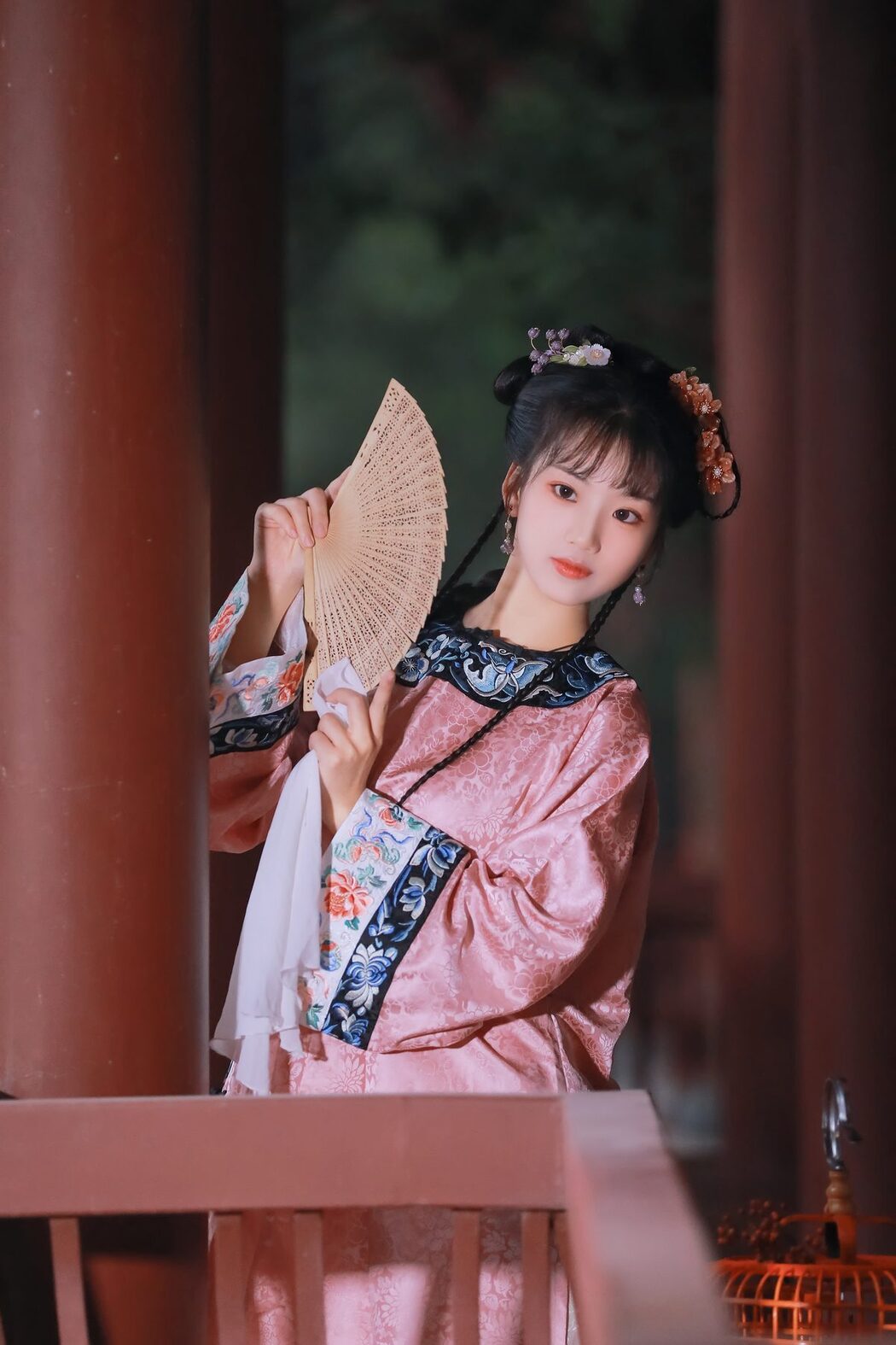 YiTuYu艺图语 Vol.6094 Zhou Zhou AY