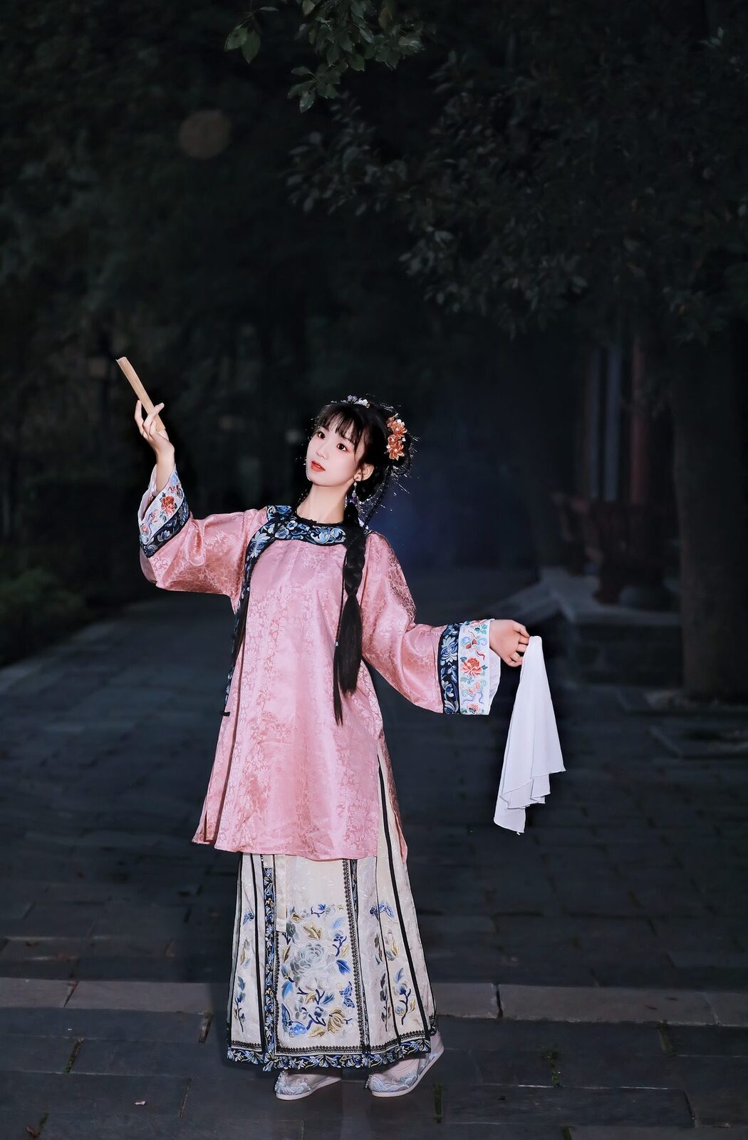 YiTuYu艺图语 Vol.6094 Zhou Zhou AY
