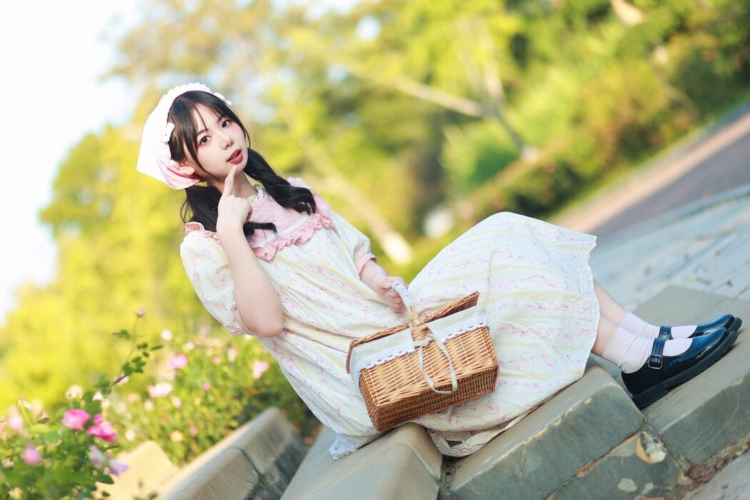 YiTuYu艺图语 Vol.5998 Mu Yan Se Cc