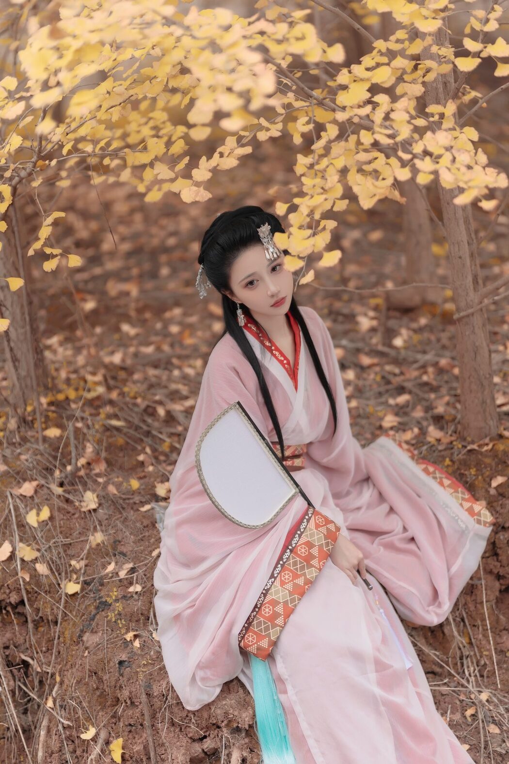 YiTuYu艺图语 Vol.5988 Qi Luo Sheng De Xiao Su Su