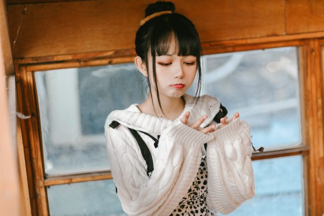 YiTuYu艺图语 Vol.5984 Hei Mao Moa OvO
