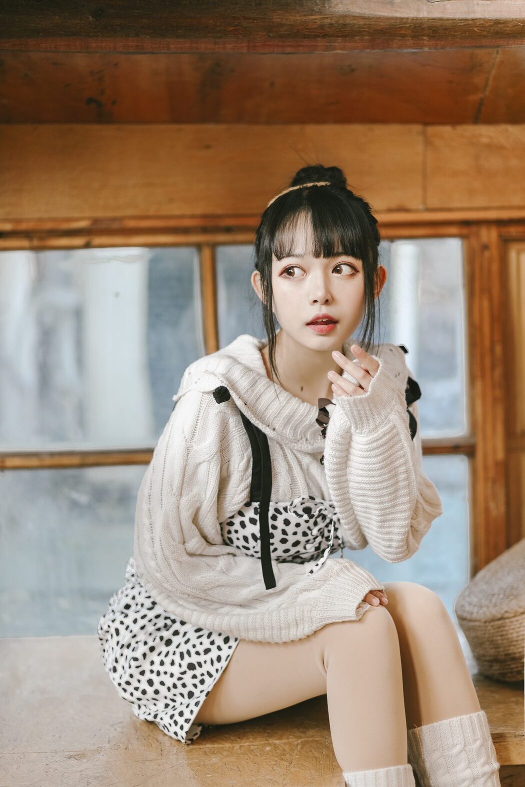 YiTuYu艺图语 Vol.5984 Hei Mao Moa OvO