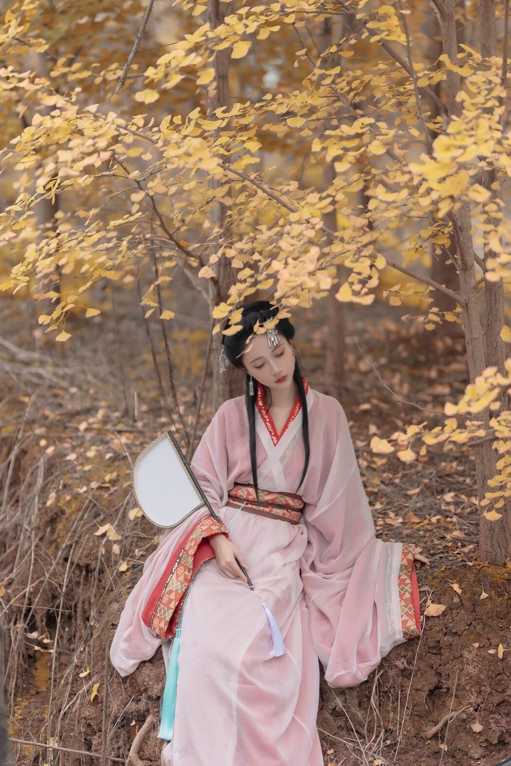 YiTuYu艺图语 Vol.5988 Qi Luo Sheng De Xiao Su Su