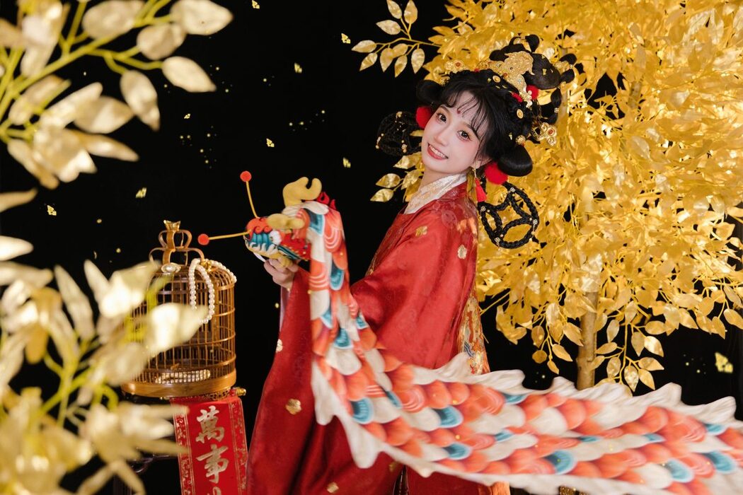 YiTuYu艺图语 Vol.6086 Xiao Yang Zai Chi Le Ma