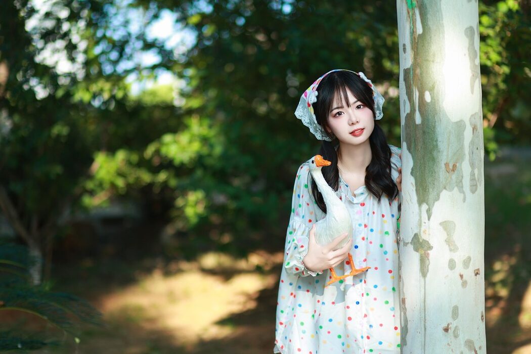 YiTuYu艺图语 Vol.5994 Mu Yan Se Cc