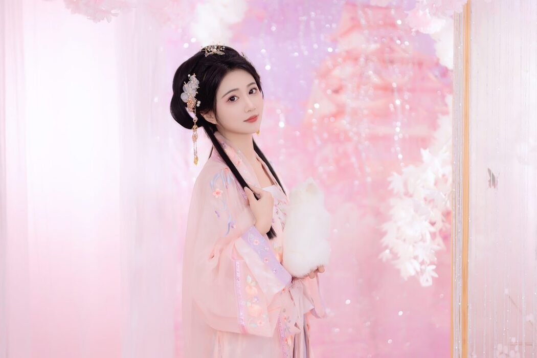 YiTuYu艺图语 Vol.6035 Qi Luo Sheng De Xiao Su Su