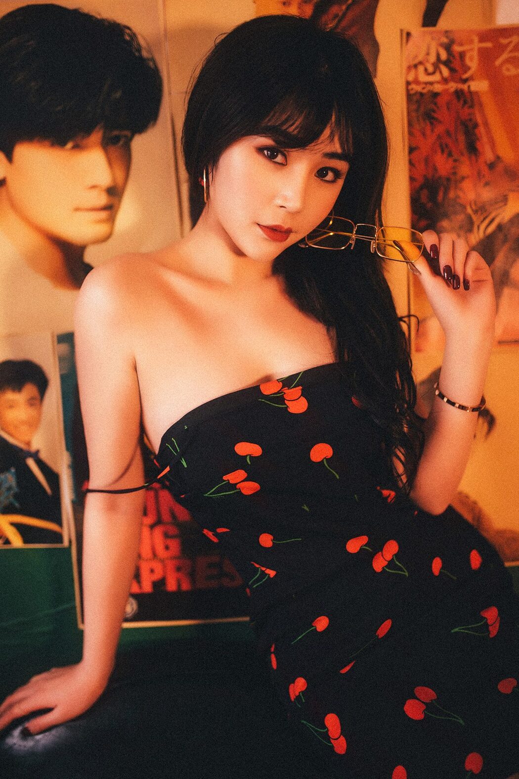YiTuYu艺图语 Vol.6046 Kure Suo Wei Cover Photo