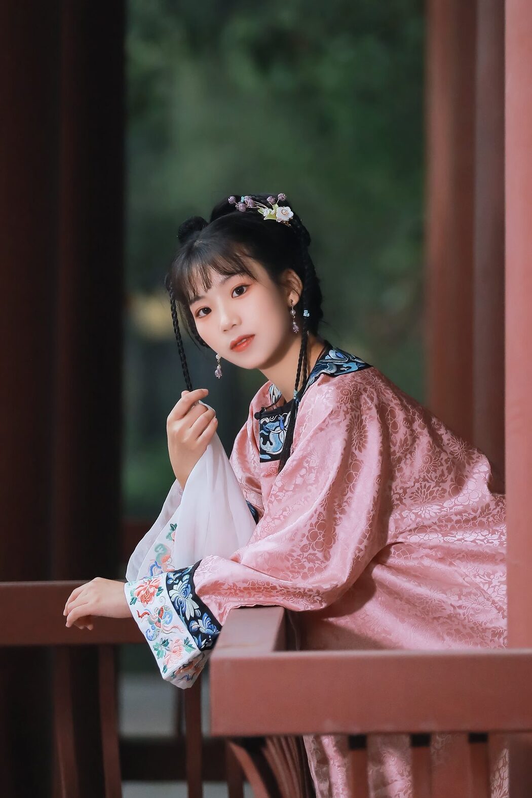 YiTuYu艺图语 Vol.6094 Zhou Zhou AY
