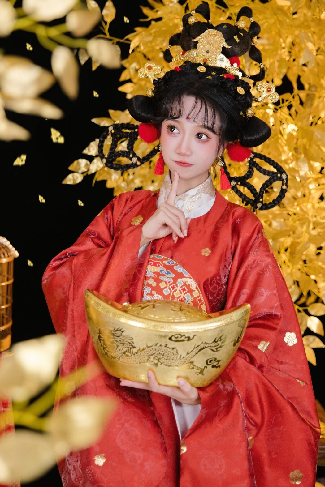 YiTuYu艺图语 Vol.6086 Xiao Yang Zai Chi Le Ma