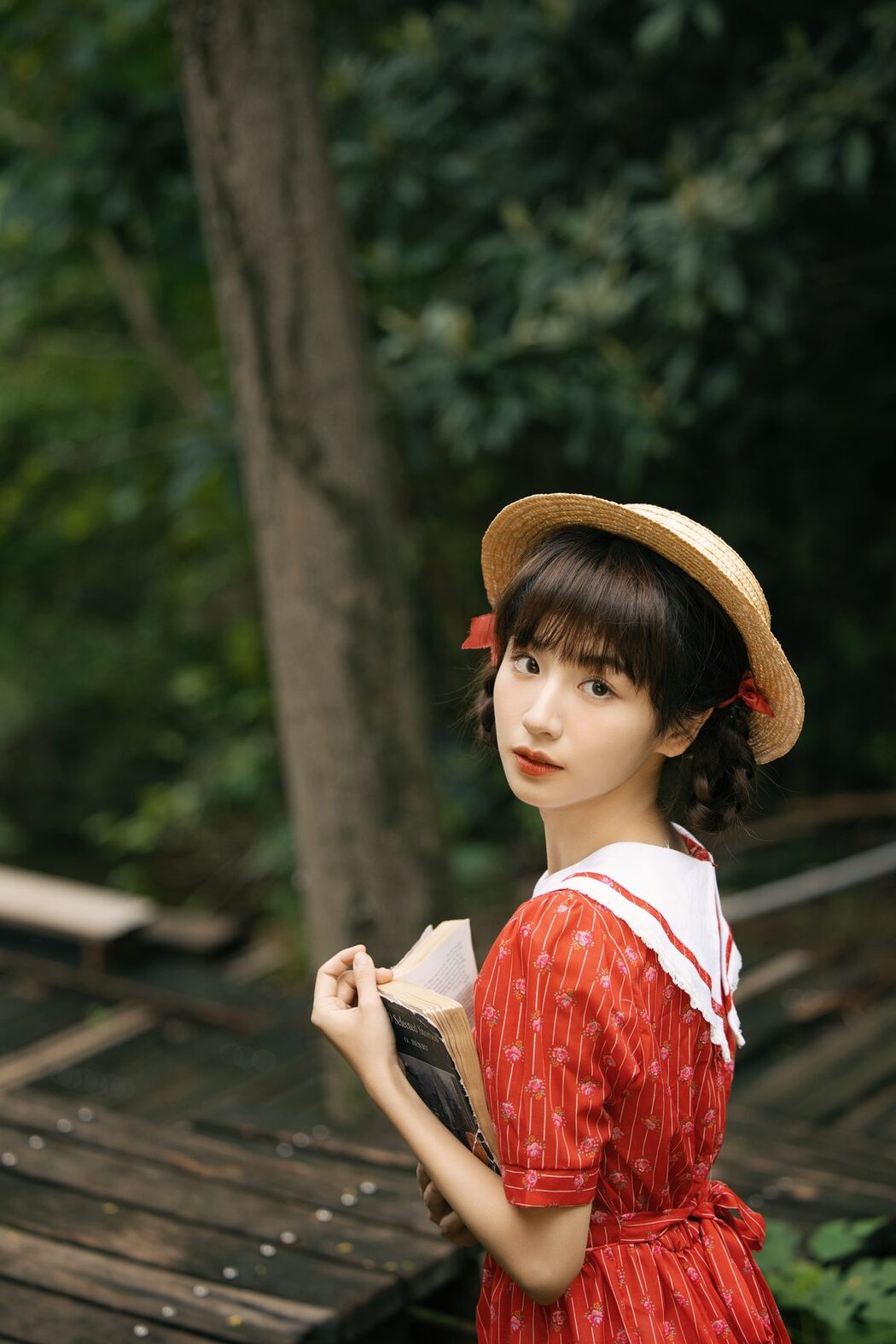 YiTuYu艺图语 Vol.6025 Gu Lin X