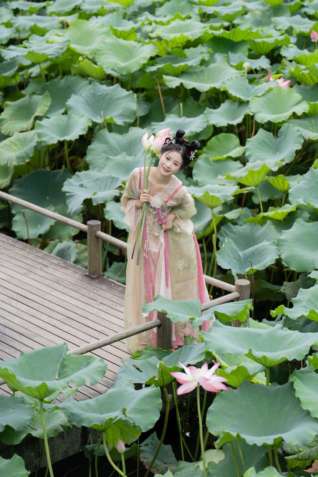 YiTuYu艺图语 Vol.6037 Cheng Zi Shu