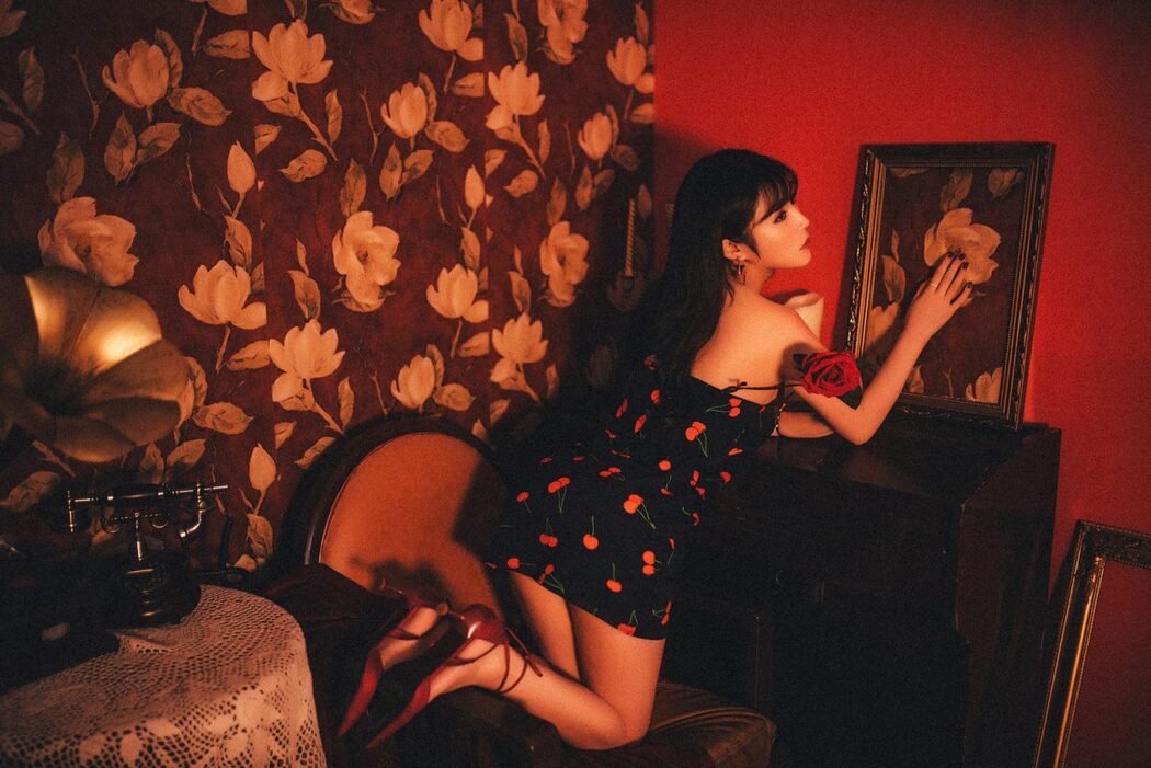 YiTuYu艺图语 Vol.6046 Kure Suo Wei