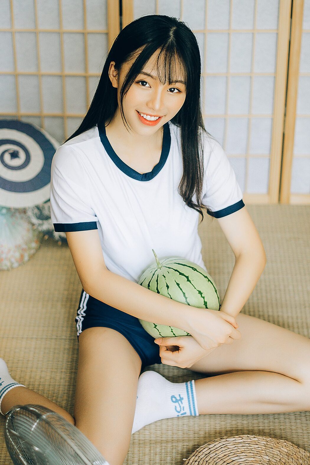 YiTuYu艺图语 Vol.6085 You Zi Cover Photo