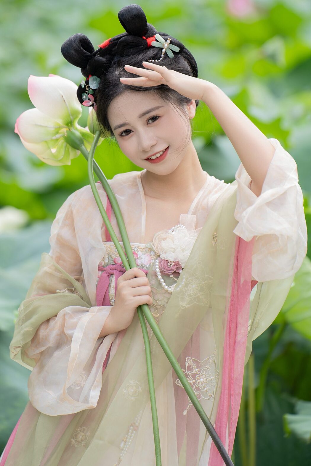 YiTuYu艺图语 Vol.6037 Cheng Zi Shu Cover Photo