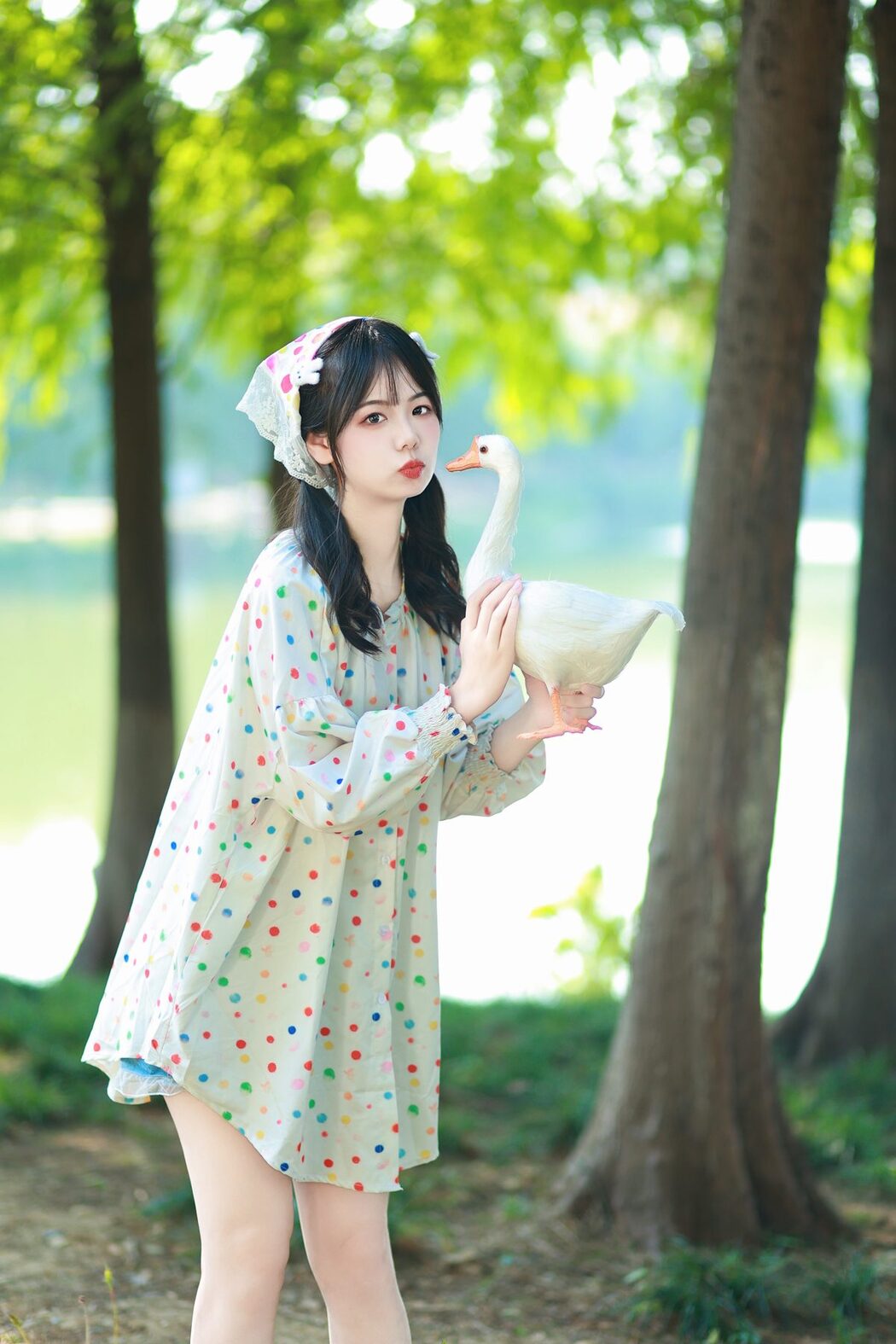 YiTuYu艺图语 Vol.5994 Mu Yan Se Cc