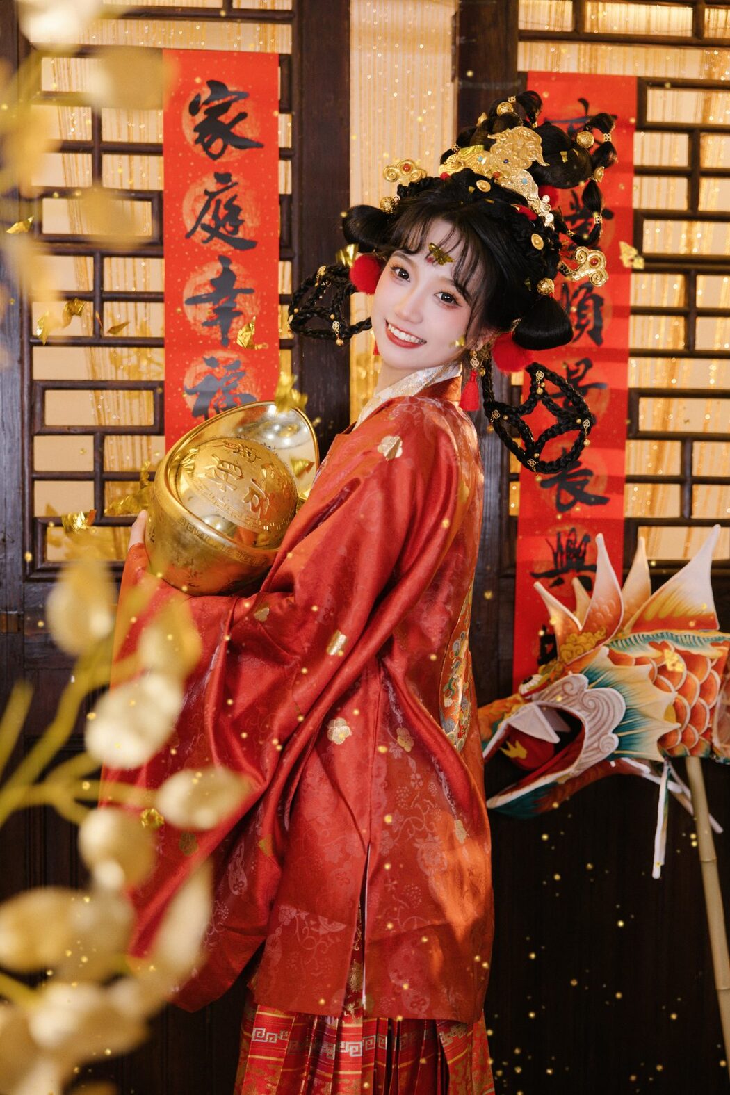 YiTuYu艺图语 Vol.6086 Xiao Yang Zai Chi Le Ma