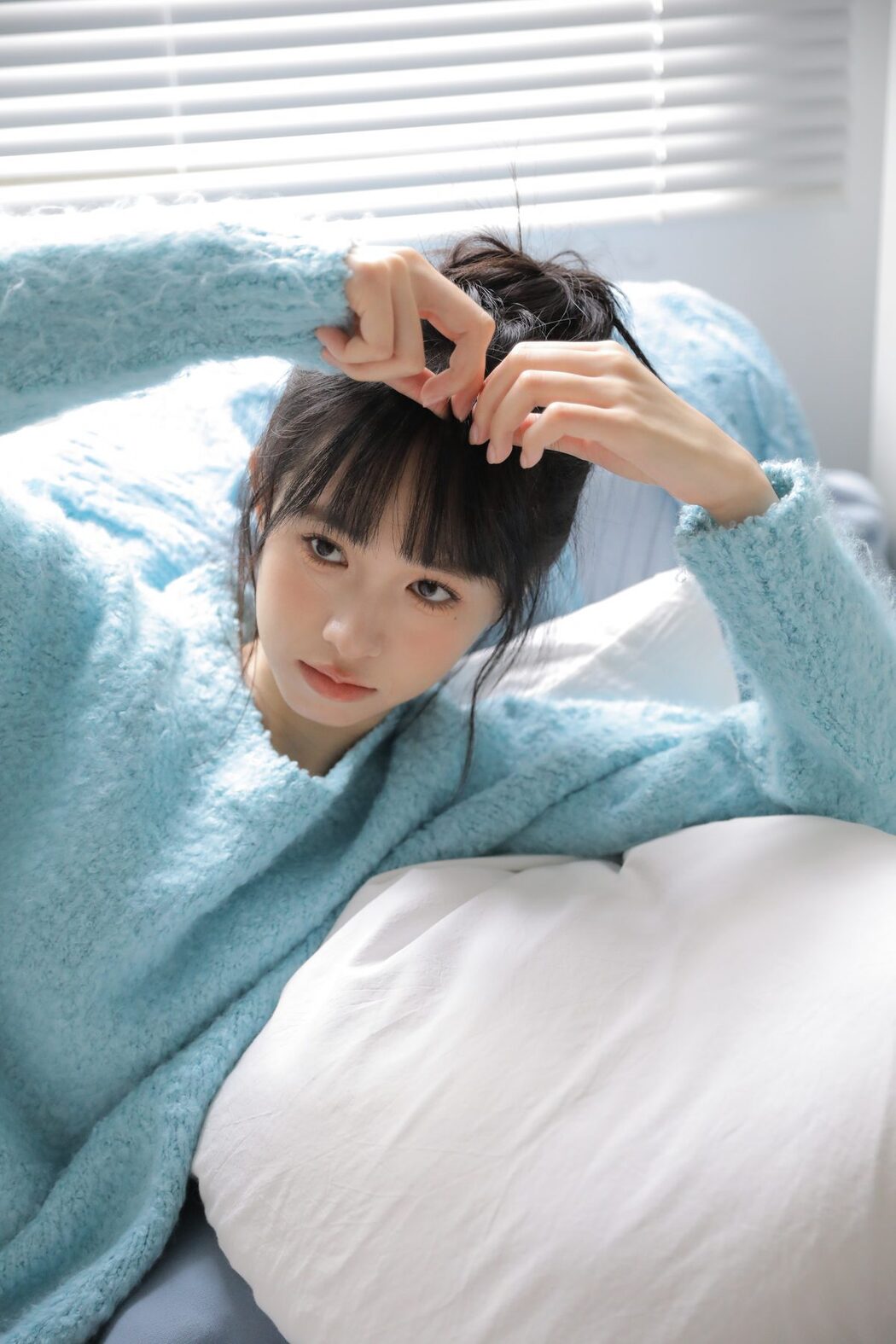 YiTuYu艺图语 Vol.6083 Kuai Le Su Su