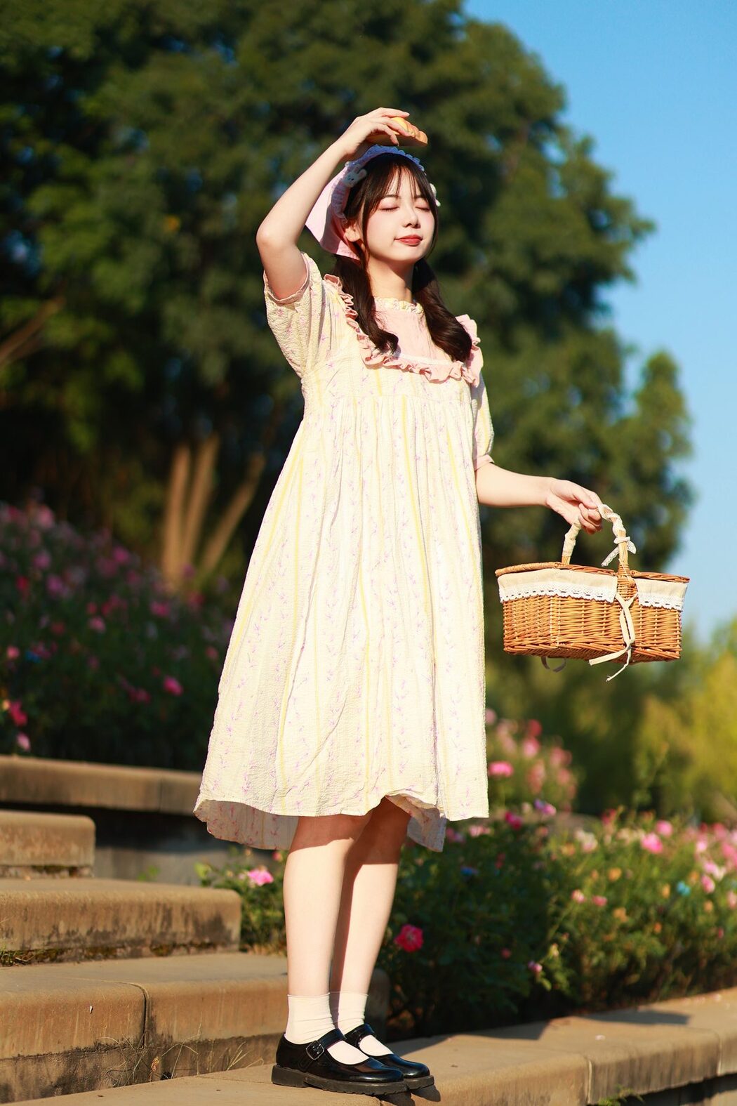 YiTuYu艺图语 Vol.5998 Mu Yan Se Cc