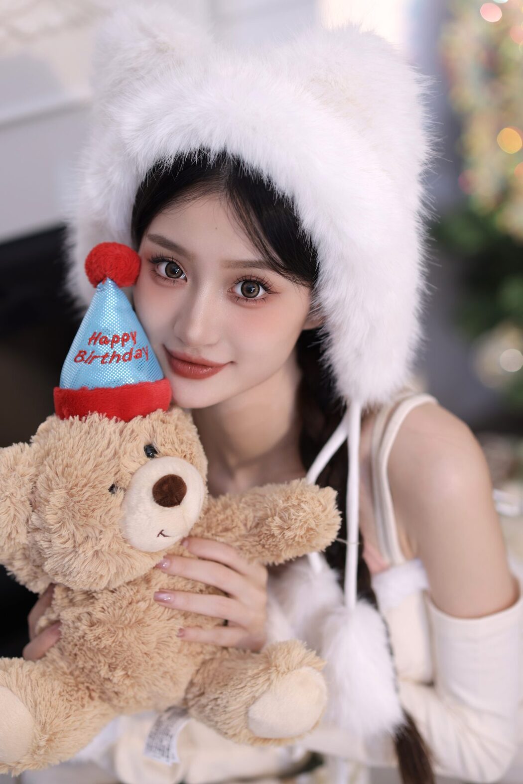 YiTuYu艺图语 Vol.5999 Xiao Duo Duo Yao Bao Fu