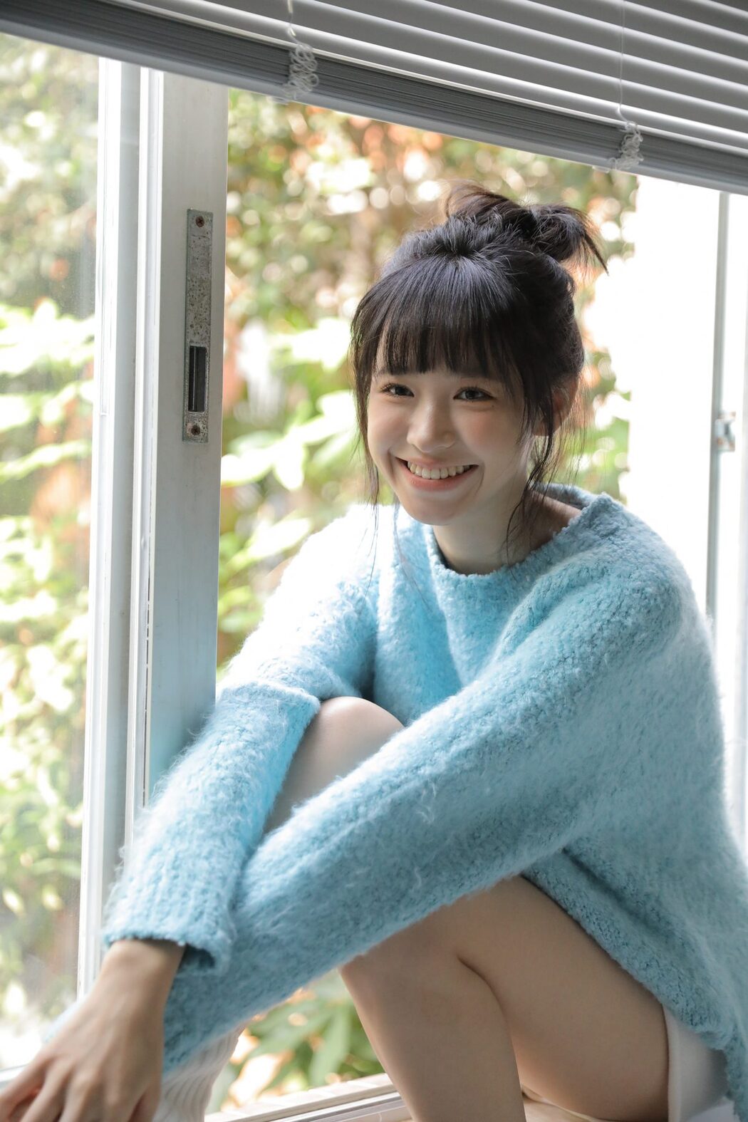 YiTuYu艺图语 Vol.6083 Kuai Le Su Su
