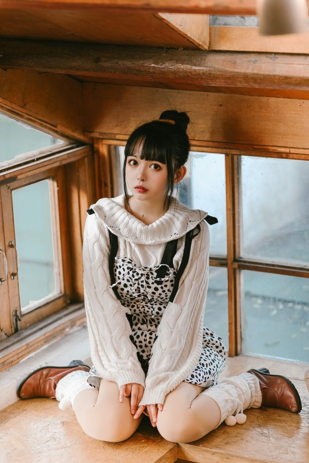 YiTuYu艺图语 Vol.5984 Hei Mao Moa OvO