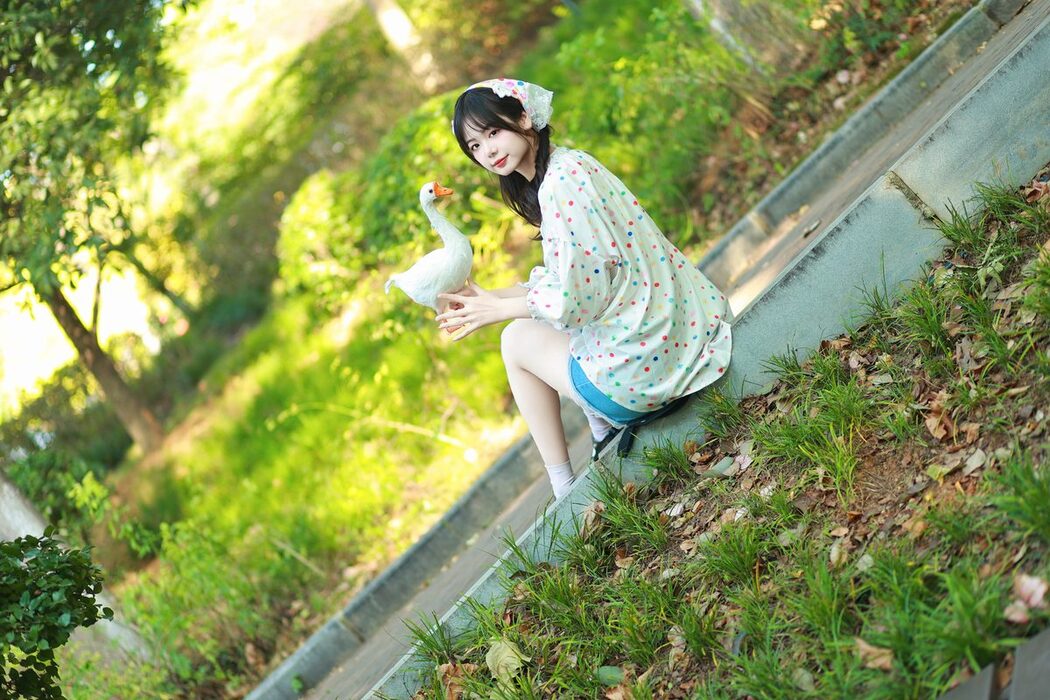 YiTuYu艺图语 Vol.5994 Mu Yan Se Cc
