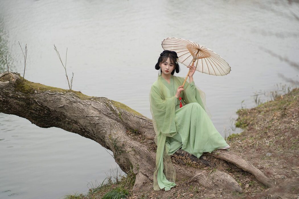 YiTuYu艺图语 Vol.6061 Jiao Yi Zhi Sui Sui