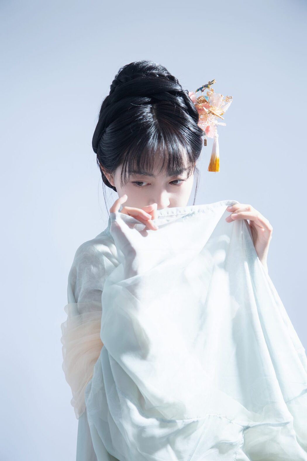YiTuYu艺图语 Vol.6044 Yi Xuan