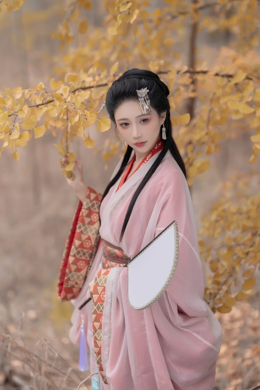 YiTuYu艺图语 Vol.5988 Qi Luo Sheng De Xiao Su Su