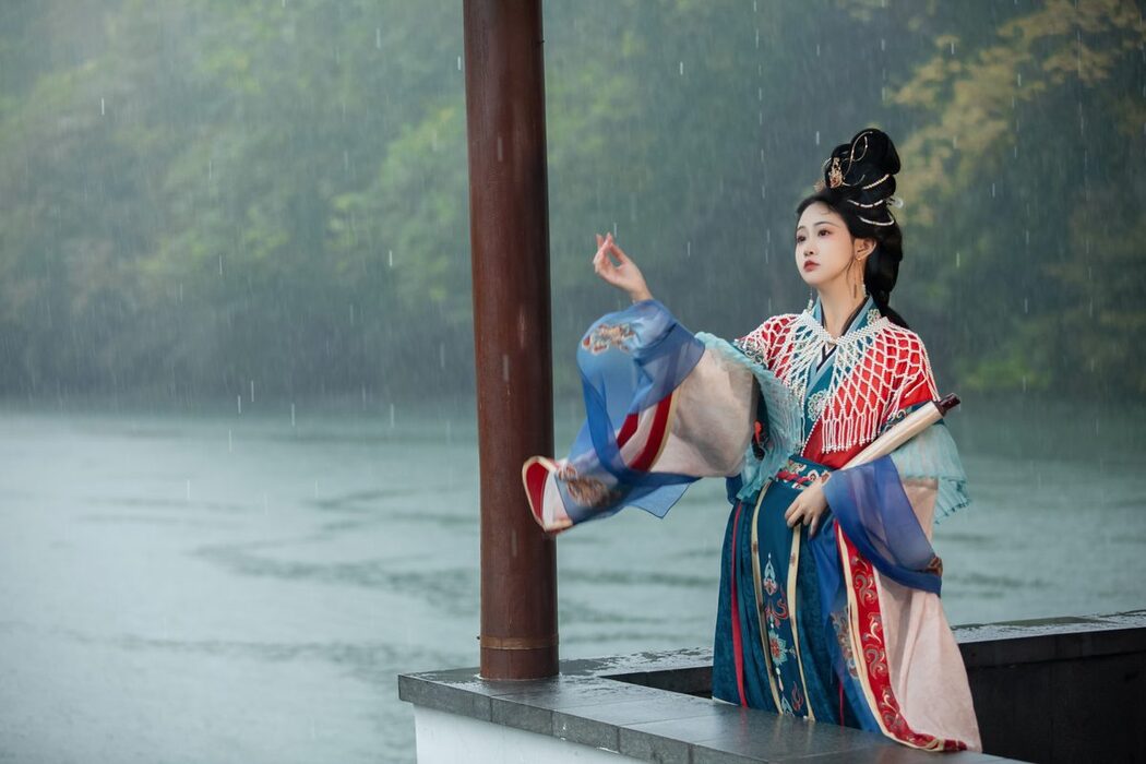 YiTuYu艺图语 Vol.6038 Jiao Yi Zhi Sui Sui