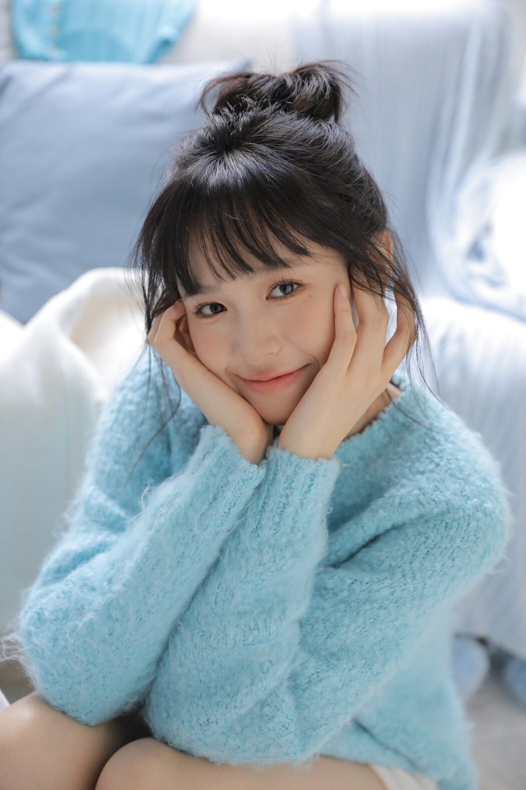 YiTuYu艺图语 Vol.6083 Kuai Le Su Su