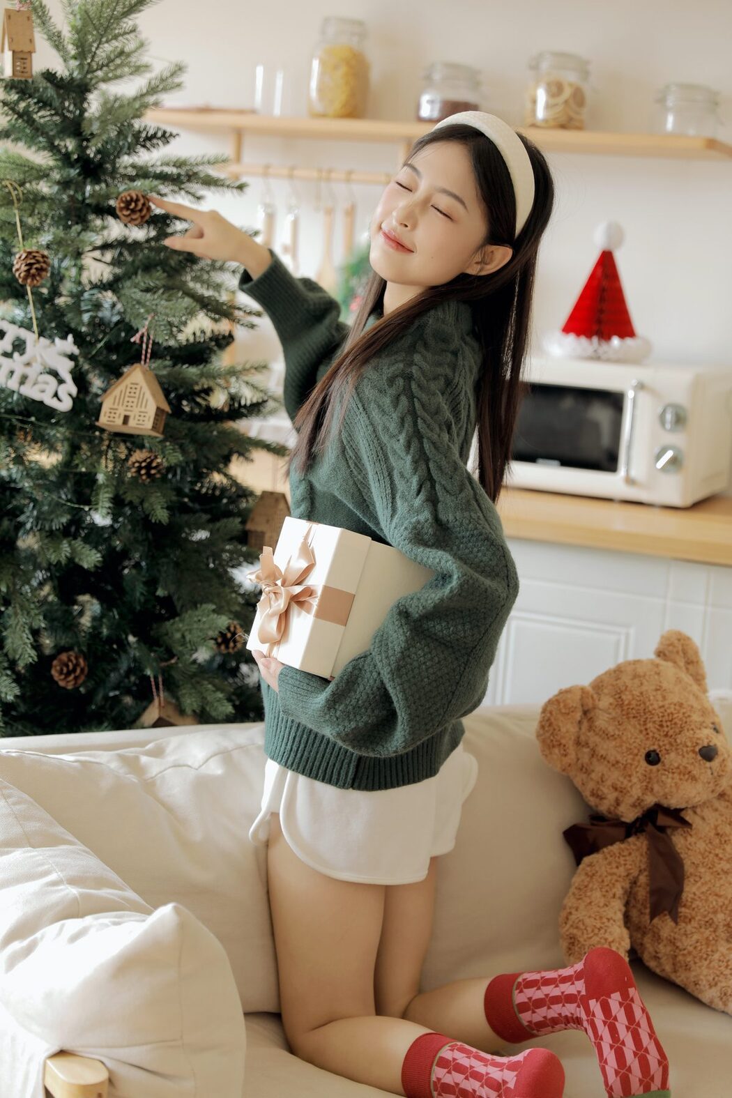 YiTuYu艺图语 Vol.6050 Bai Bian Xiao Yi