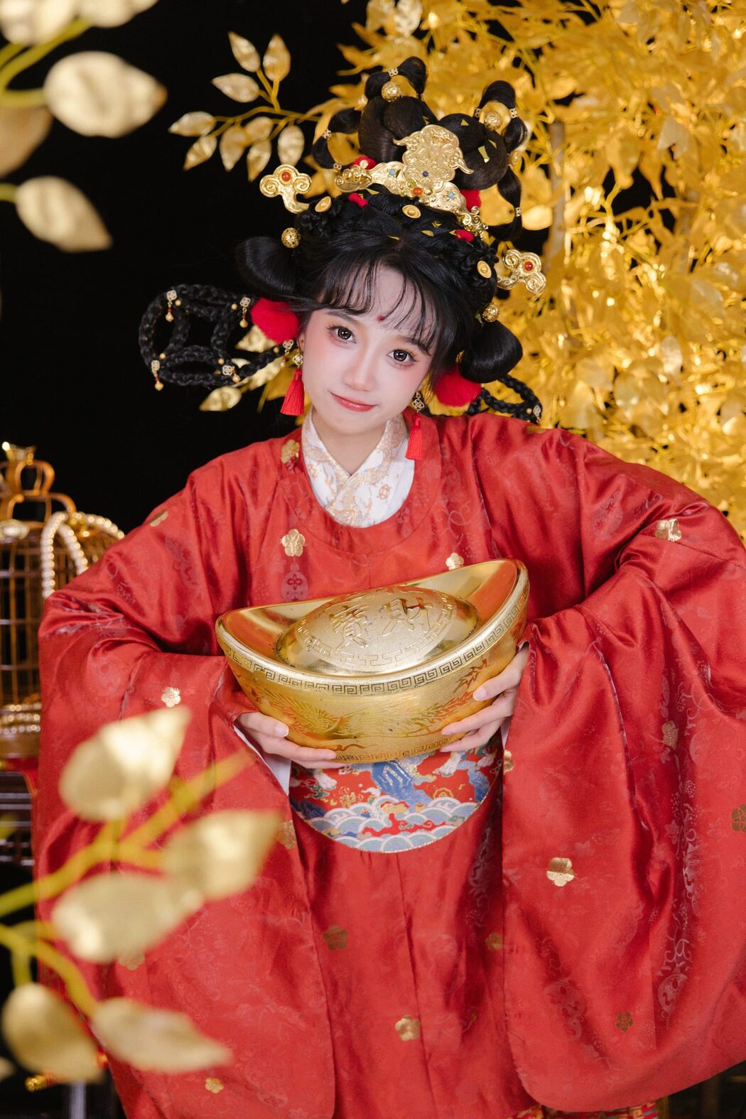 YiTuYu艺图语 Vol.6086 Xiao Yang Zai Chi Le Ma