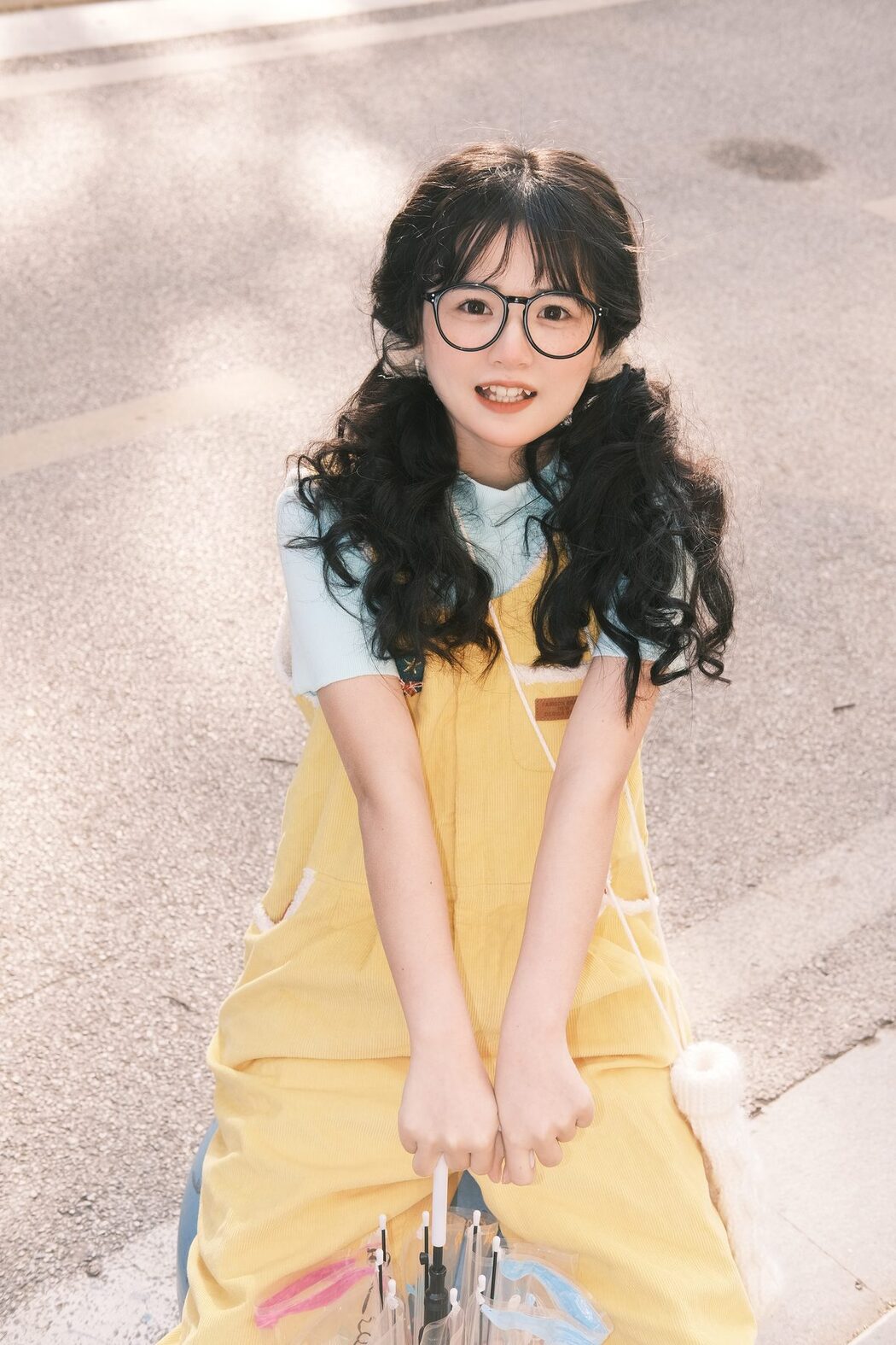 YiTuYu艺图语 Vol.6095 Xiao Yi Mei Mei Cute